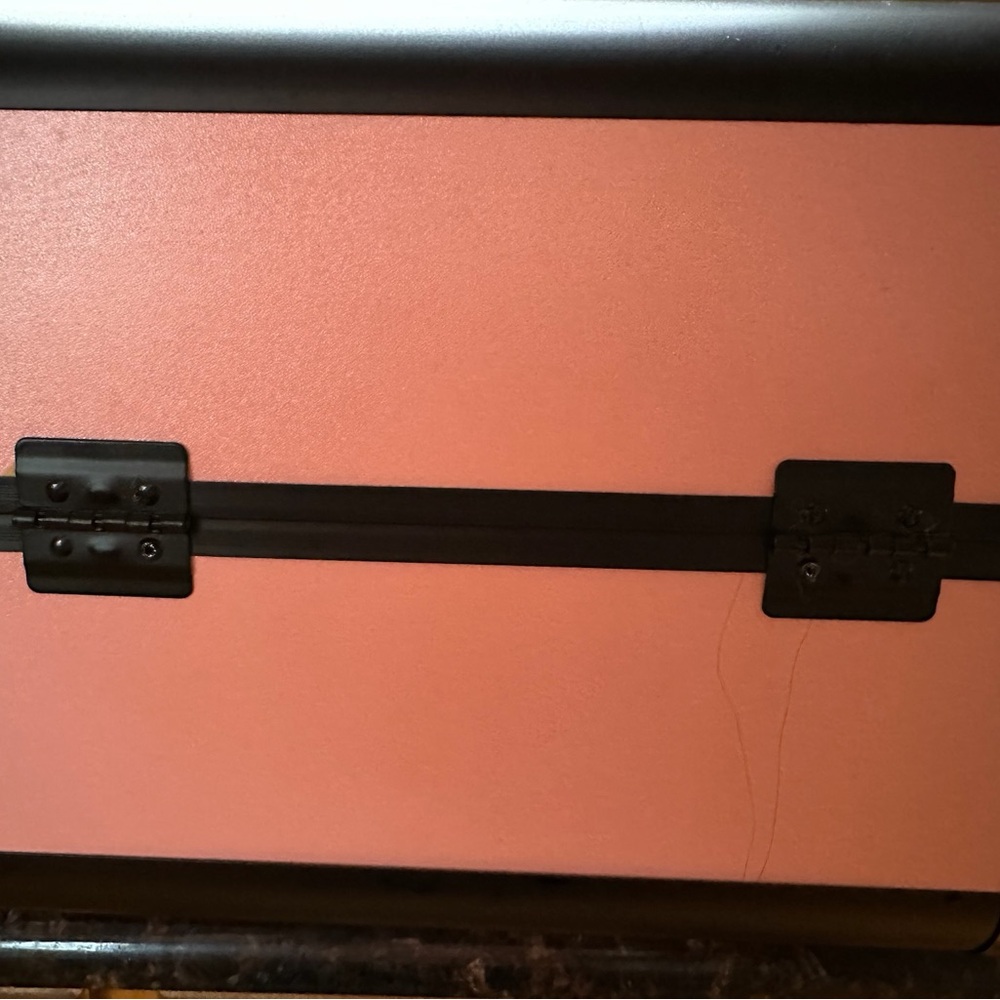 Pink and Black Makeup Travel Case never used - Picture 3 of 14
